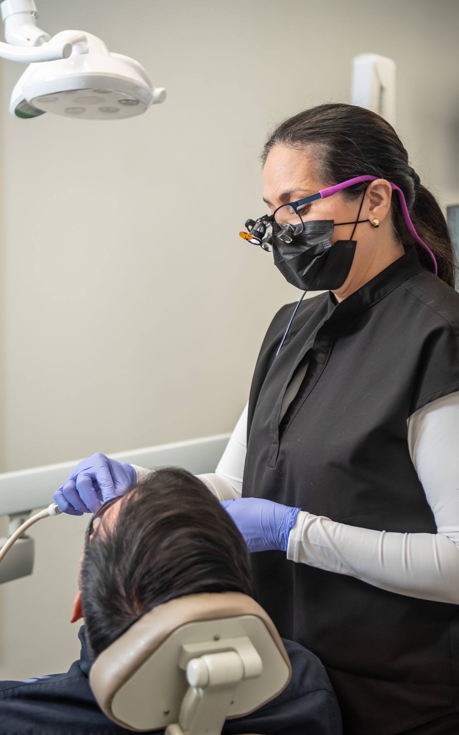 ProDental Solutions - equipo en consulta